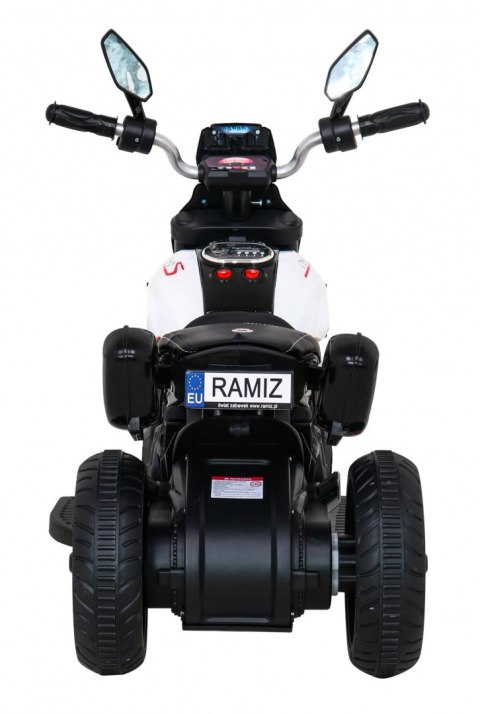 Motorek Fast Tourist na akumulator dla dzieci Biały + Audio + Światła + Ekoskóra