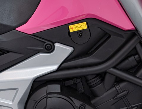 Motor Honda NC750X Różowy