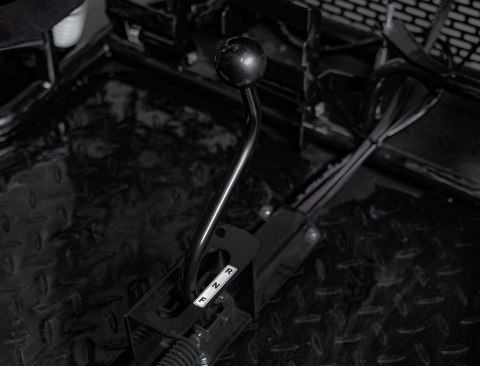 Pojazd BUGGY Spalinowy LUCKY SEVEN LIFT Czerwony