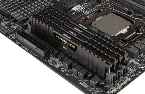 Corsair C16 Memory Kit VENGEANCE LPX 8 GB, DDR4, 3000 MHz, PC/server, Registered No, ECC No