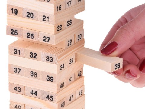 Drewniana CHWIEJĄCA SIĘ WIEŻA GR0090