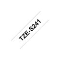 Taśma laminowana Brother TZe-S241 z mocnym klejem | Black on White | Termiczna | Rolka (1.8 cm x 8 m)