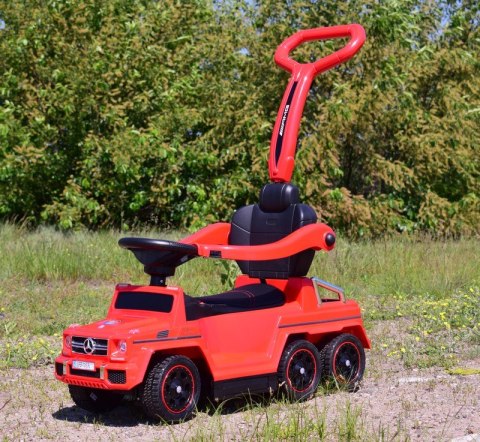 JEŹDZIK NA AKUMULATOR, PCHACZ, ODPYCHACZ MERCEDES G 63 AMG 6X6, MIĘKKIE KOŁA DASZEK , STEROWANIE RĄCZKĄ/1838 LONG