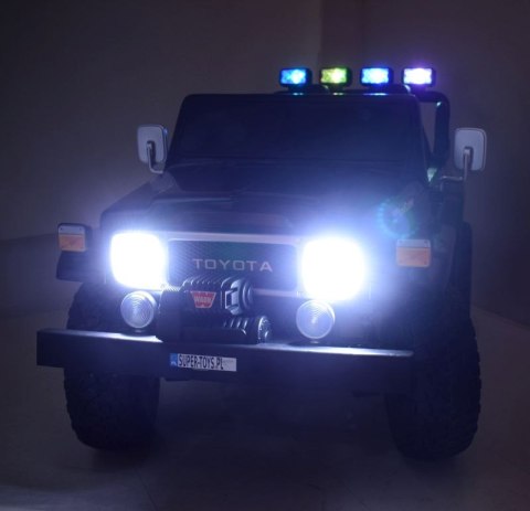 TOYOTA LAND CRUISER NA AKUMULATOR WERSJA 4X4, 320 WAT DLA 2 DZIECI/S316