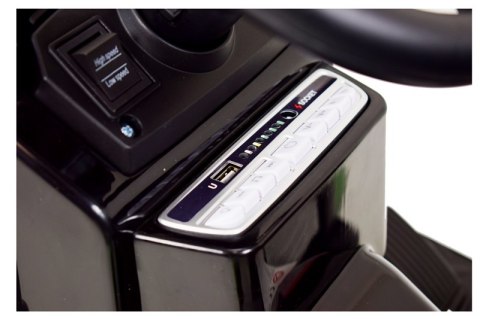 MEGA TRAKTOR Z PRZYCZEPĄ. MIĘKKIE SIEDZENIE, PILOT, RADIO FM/HL388