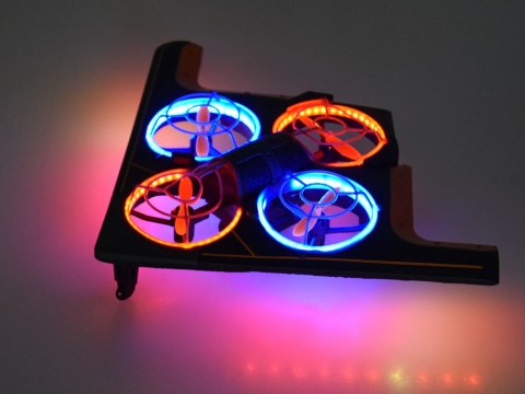 Zdalnie sterowany dron Quadcopter pojazd latający na aplikację RC0702 Zdalnie sterowany dron Quadcopter pojazd latający na aplikację RC0702