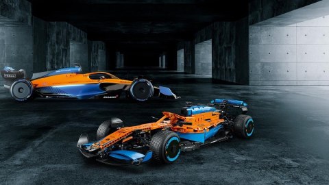 LEGO Technic Samochód wyścigowy McLaren Formula 1 42141