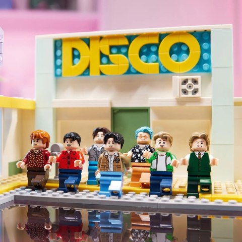 LEGO Ideas BTS Dynamite K-Pop 21339