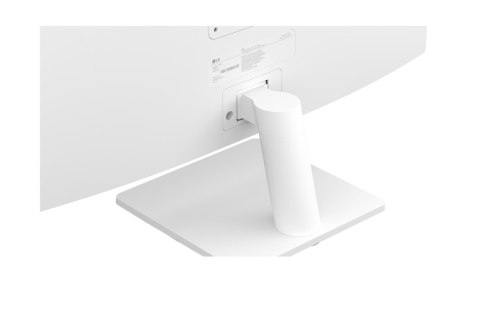 LG 27US500-W | 27 " | IPS | 16:9 | 60 Hz | 5 ms | 3840 x 2160 pixels | 240 cd/m² | HDMI ports quantity 2