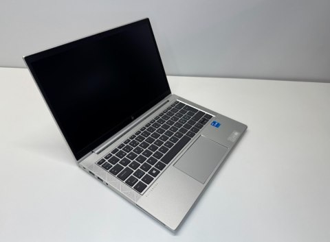 HP | REFURBISHED Grade A HP EliteBook 830 G8 | 13.3 " | FHD | Intel Core i5 | i5-1135G7 | 8 GB | Solid-state drive capacity 256