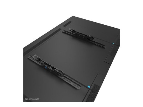 Neomounts LEVEL-750 WL35-750BL18 Tiltable heavy duty wall mount - 43-98" screen - max 125 kg - VESA 100x100-800x600 - d 9,3 cm -
