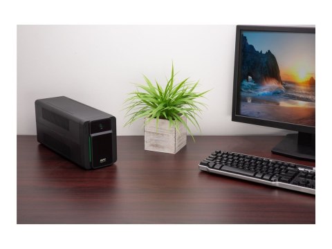 Schneider Electric APC Easy UPS | BVX900LI-GR | 900 VA | 480 W