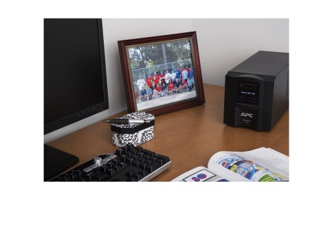 Schneider Electric APC Smart-UPS | SMT750IC | 750 VA | 500 W