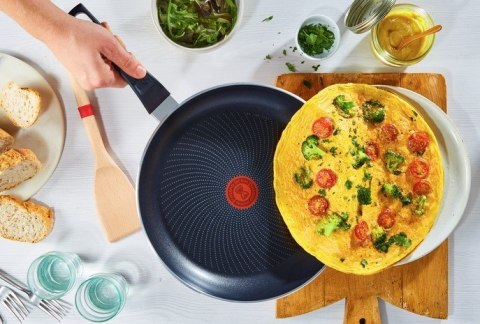 TEFAL | C2720653 Start&Cook | Patelnia | Smażenie | Średnica 28 cm | Dla kuchenek indukcyjnych | Uchwyty stałe | Kolor czarny