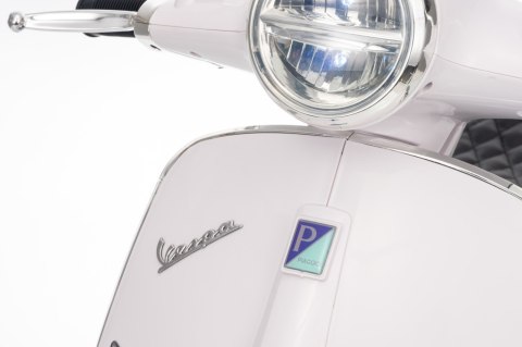Pojazd Skuter Vespa ROMA Biały