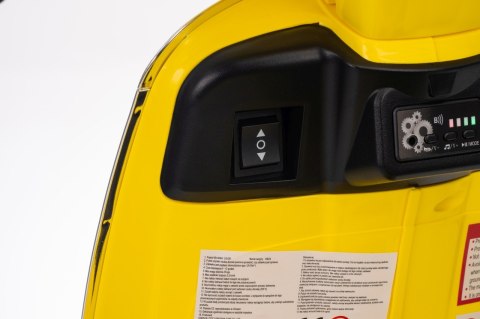 Pojazd Skuter Vespa ROMA Żółty