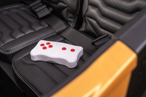 Pojazd Buggy Arctic Cat Złoty